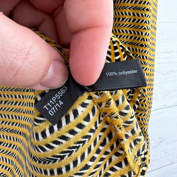 The Limited Yellow Printed Long Sleeve Blouse Size M - Picture 7 of 8